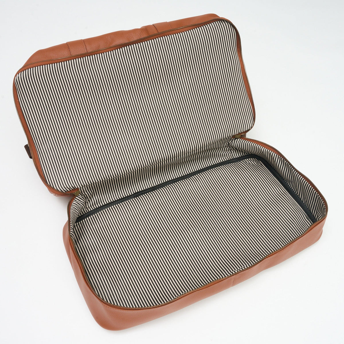 Sterling Double-Layered Weekend Bag With Shoe Compartment - Woodstock Leather