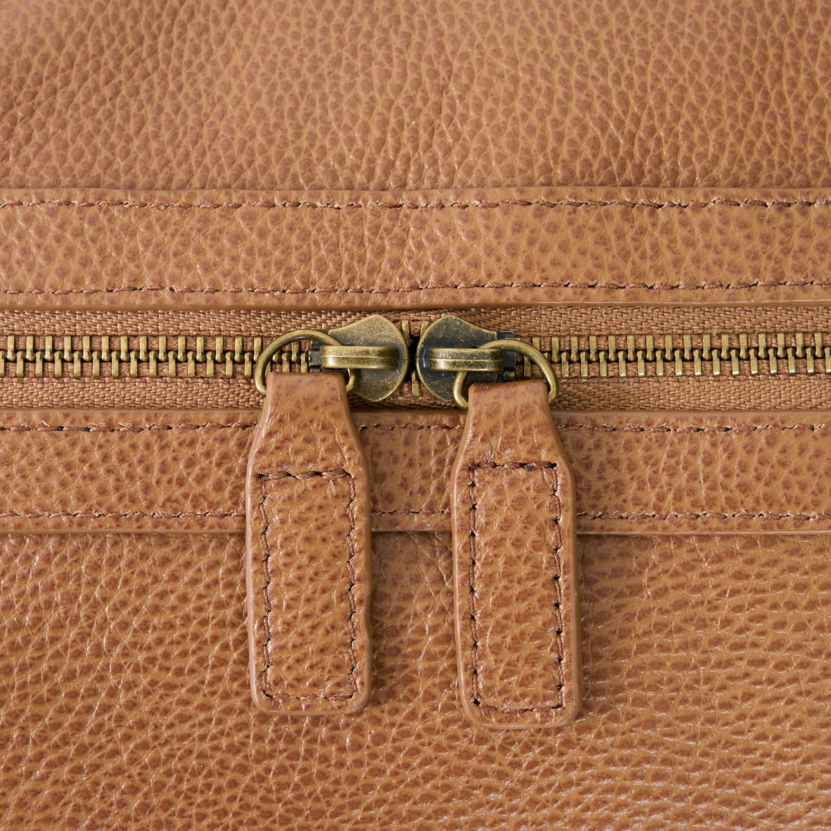 Sterling Double-Layered Weekend Bag With Shoe Compartment - Woodstock Leather