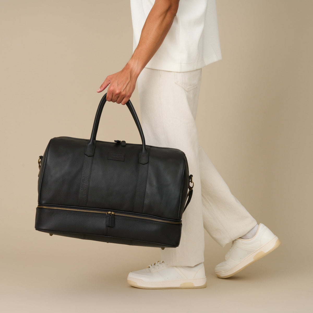 Sterling Double-Layered Weekend Bag With Shoe Compartment - Woodstock Leather