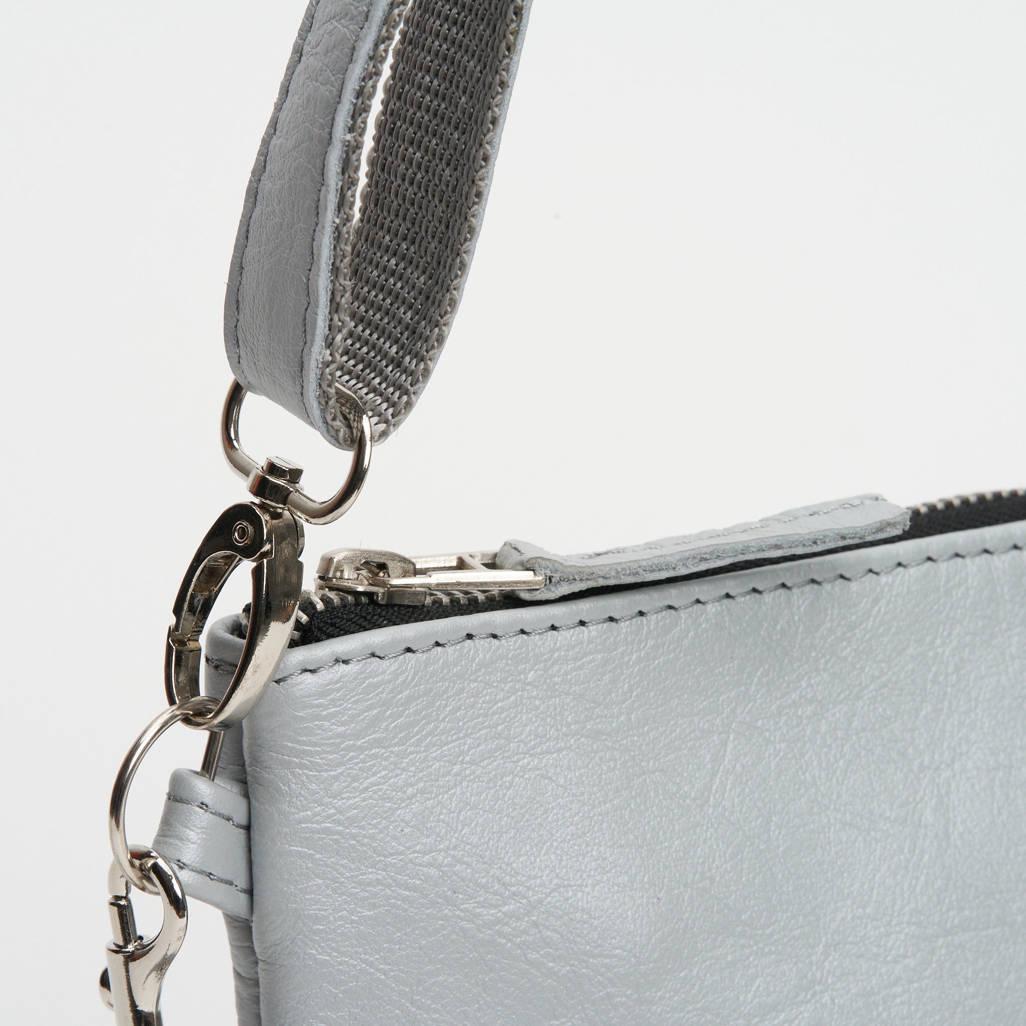 Terry Wrist Clutch - Woodstock Leather