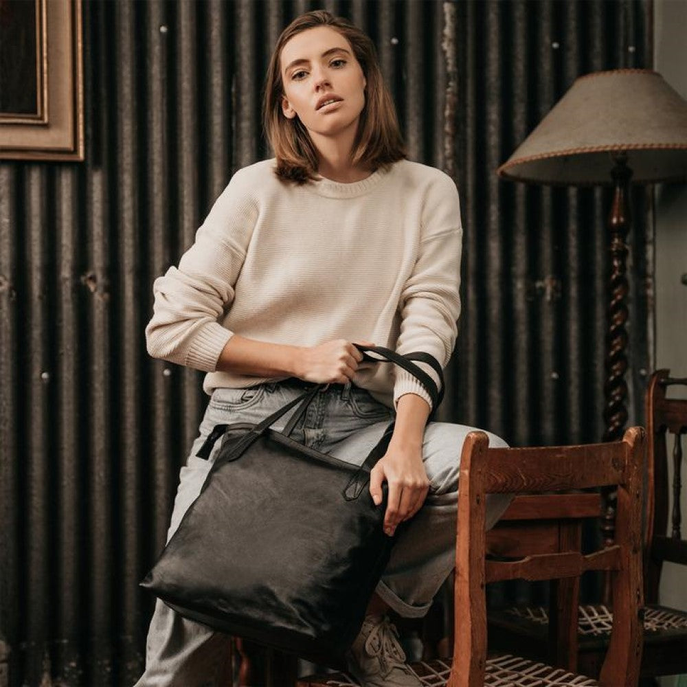 Woman with 2-in-1 Elle Shopper Bag-Black