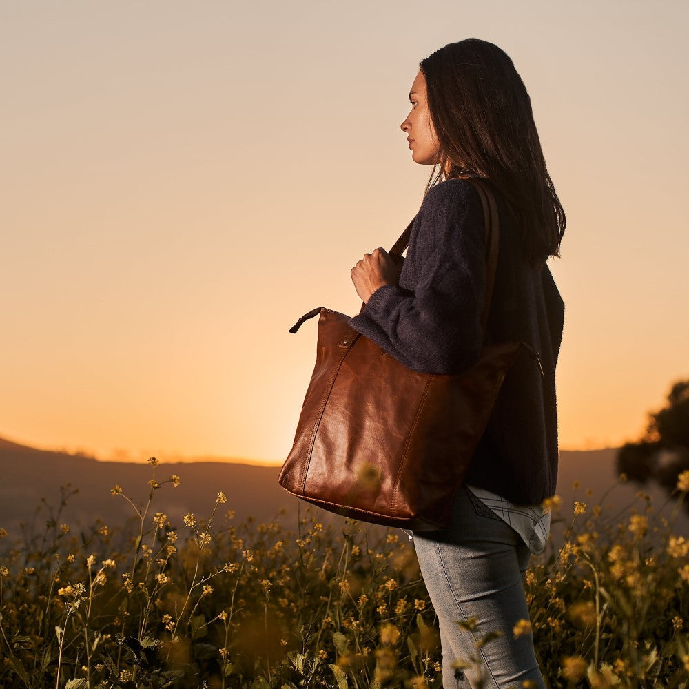 Woman with Helena Tote Bag-Pecan over her shoulder