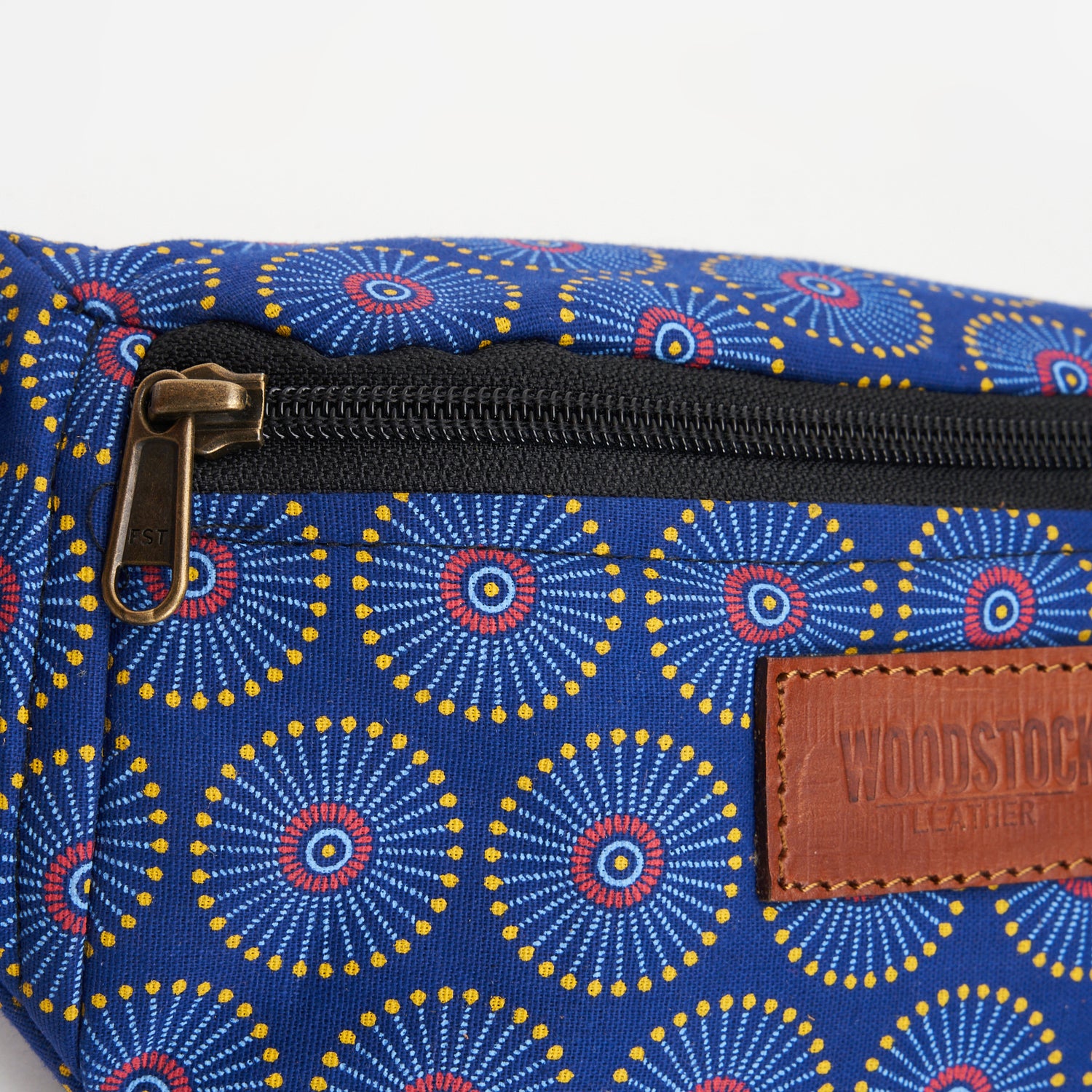 Reece ShweShwe Print Moonbag