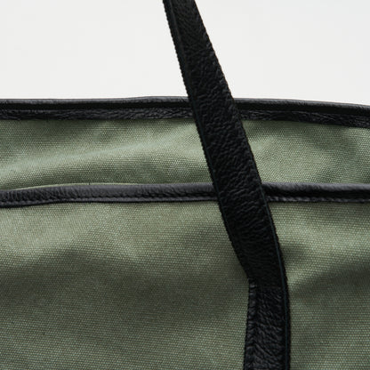 Bushveld Canvas &amp; Leather Two-Tone Weekender Bag
