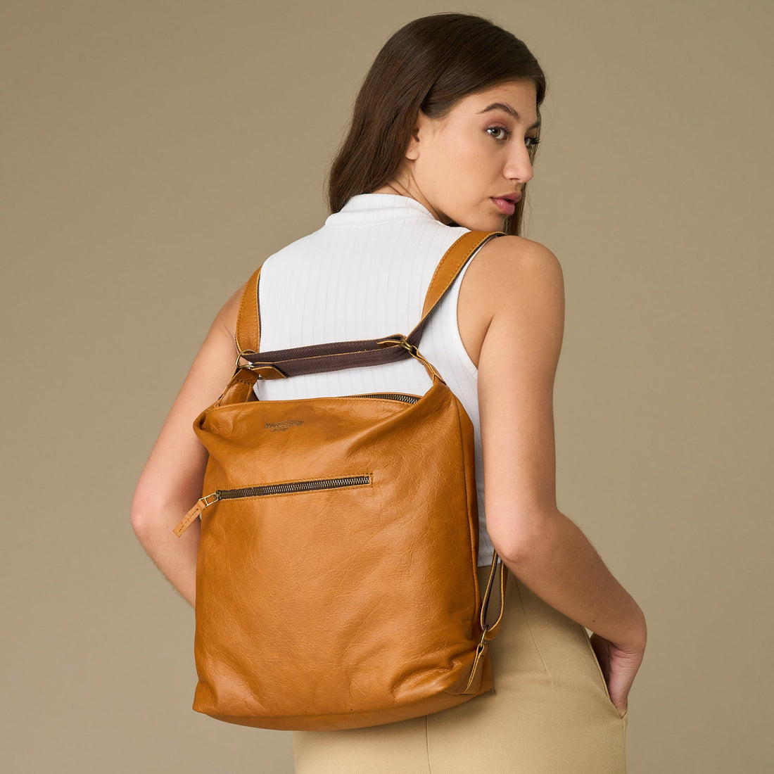 Avery 2 in 1 Handbag and Backpack - Woodstock Leather