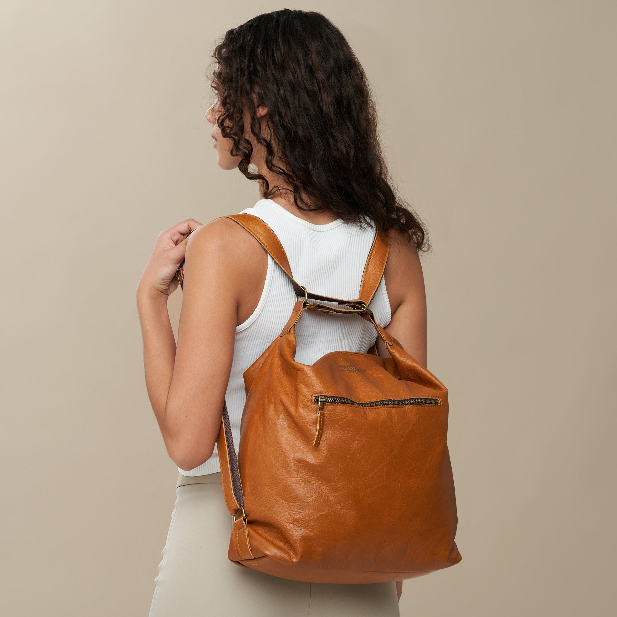 Avery 2 in 1 Handbag and Backpack - Woodstock Leather