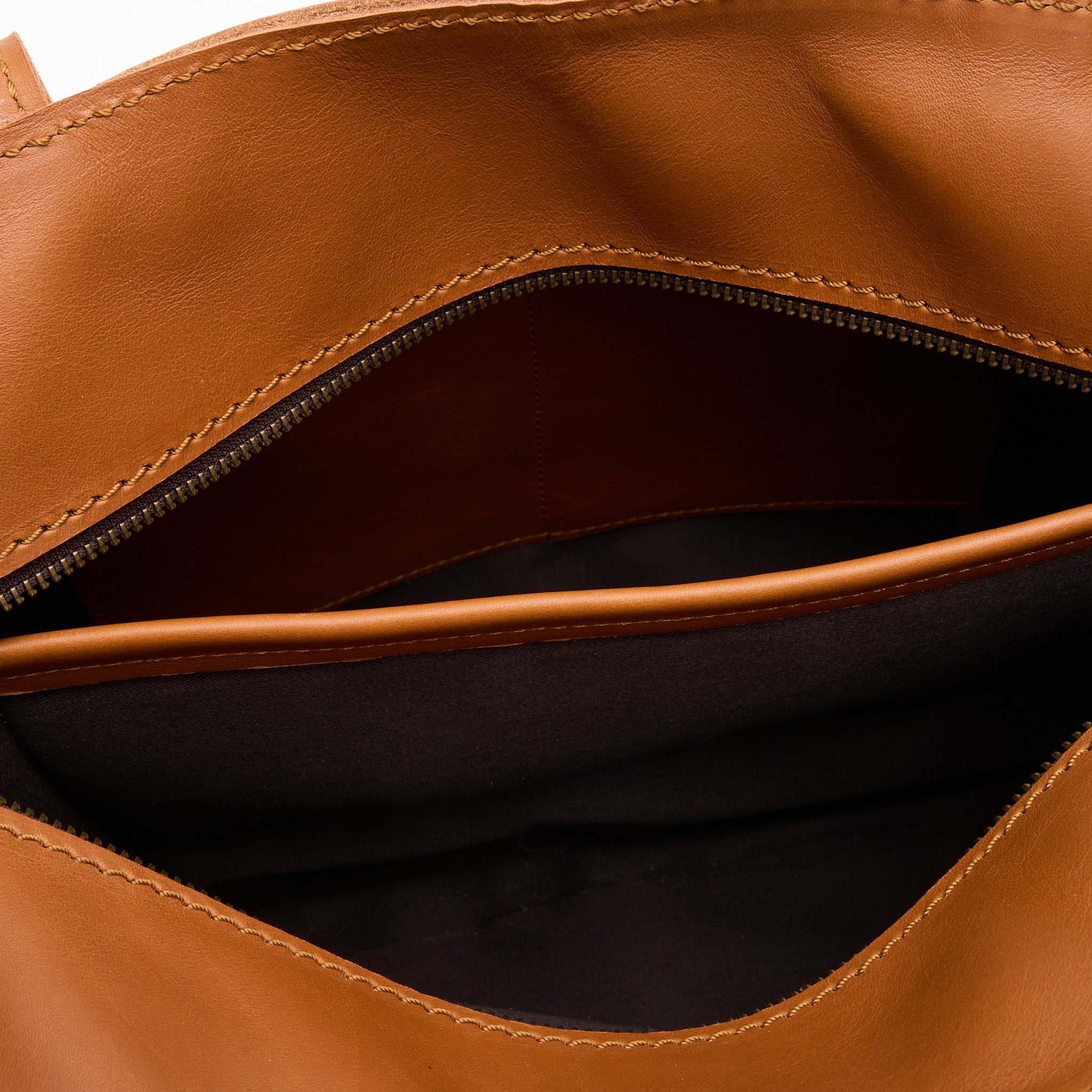 Blaire Sturdy Leather Handbag - Woodstock Leather
