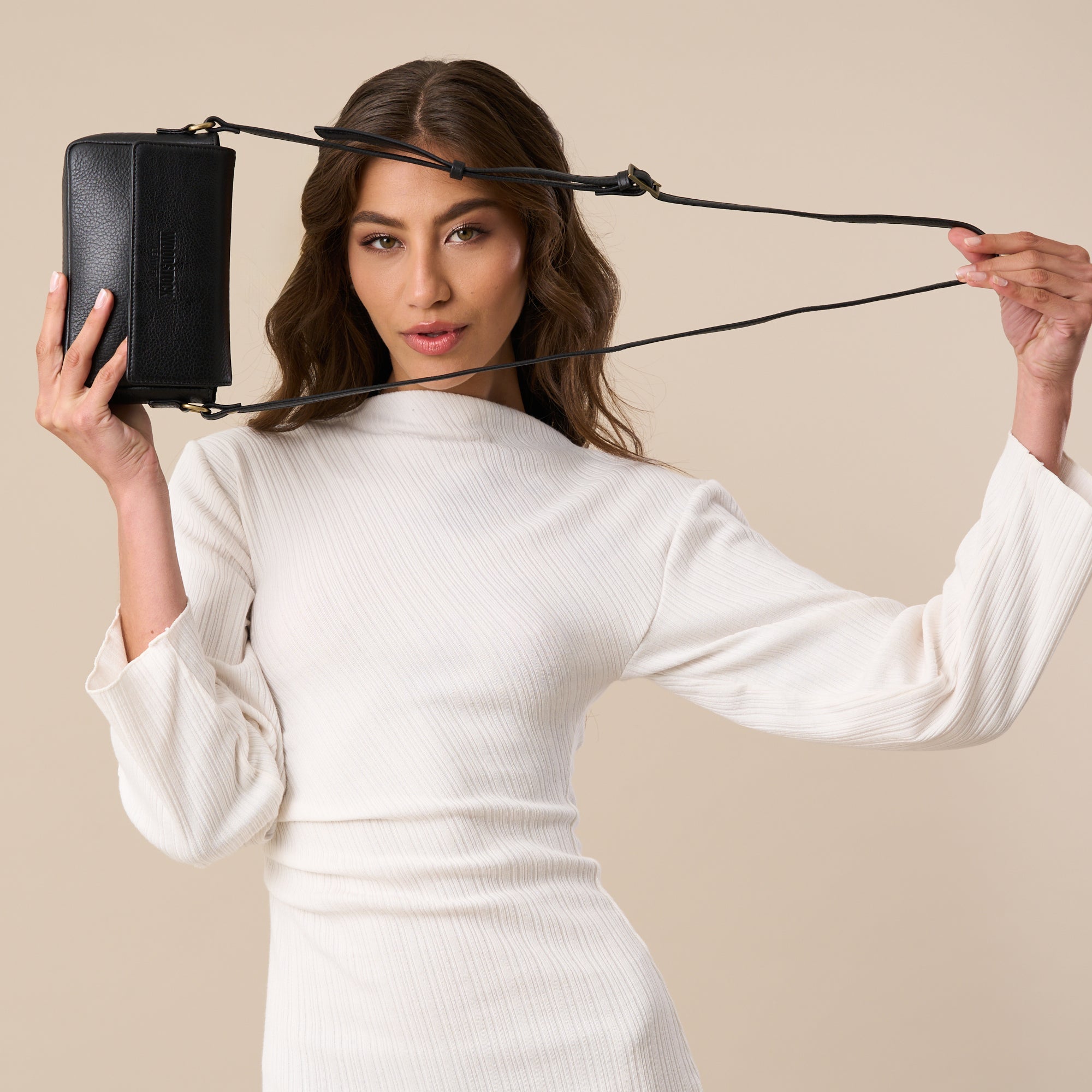 Casey Cross Body Bag - Woodstock Leather
