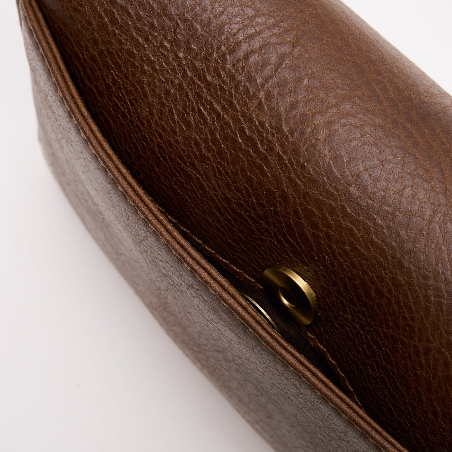 Casey Cross Body Bag - Woodstock Leather