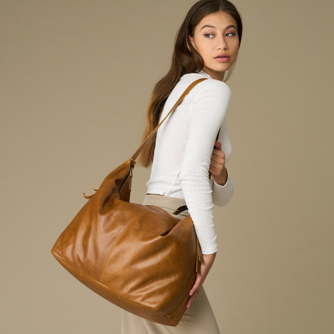 Noa Slouchy Bag - Woodstock Leather