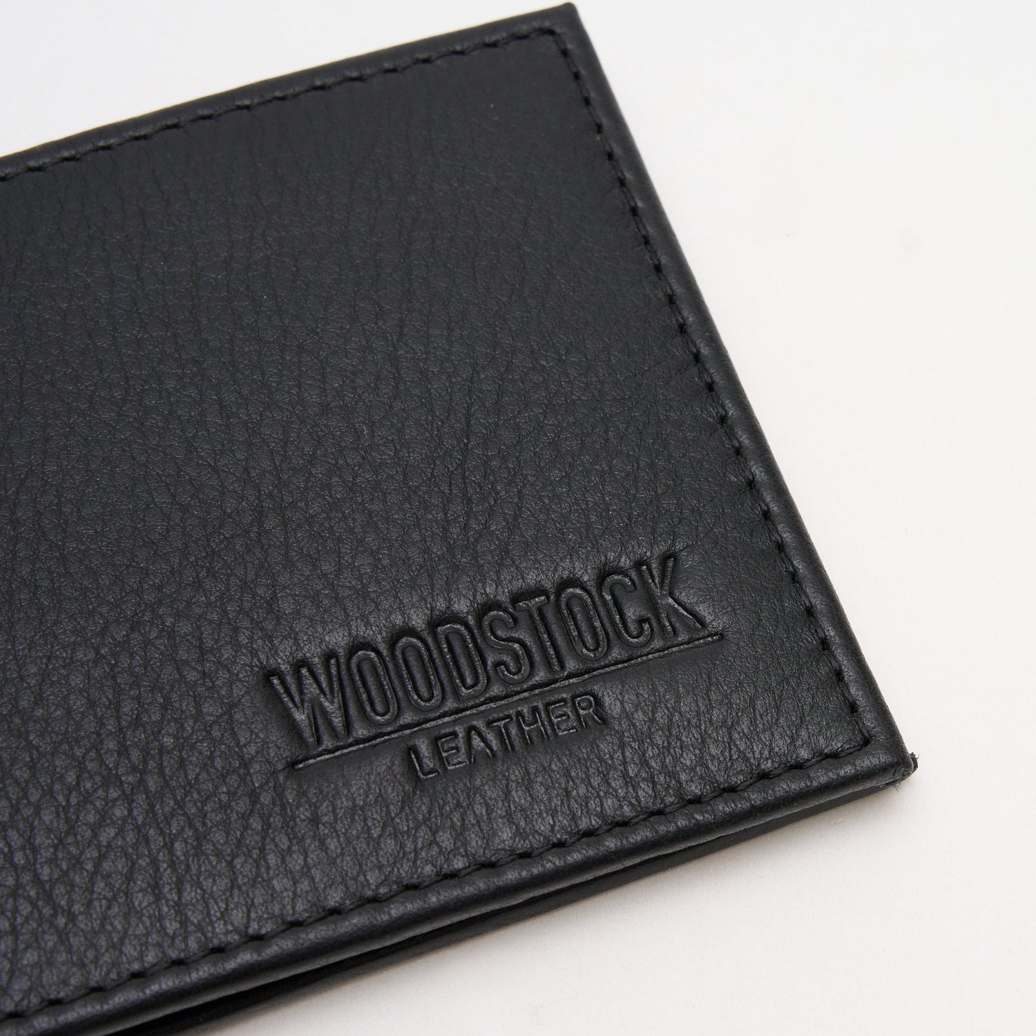 Reed Passcase Wallet - Woodstock Leather
