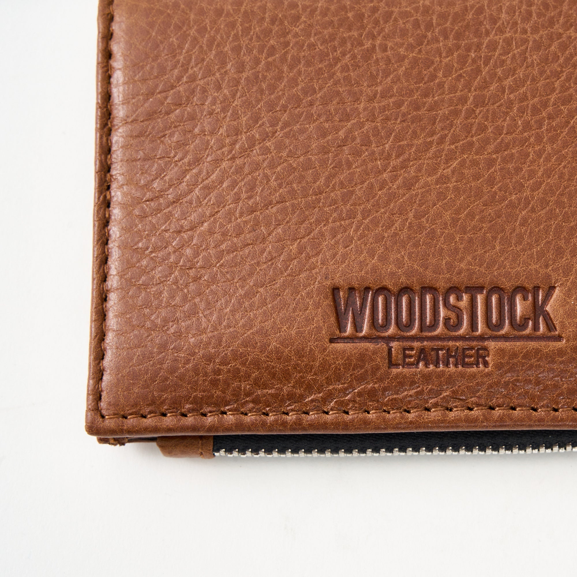 Sloane Purse with Magnetic Closure - Woodstock Leather