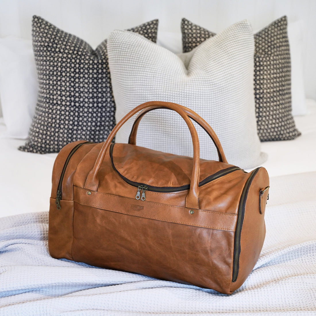 Weekender Duffel Bag with Waterproof Lining &amp; Sneaker Compartment - Woodstock Leather