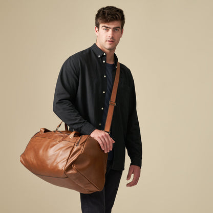 Weekender Duffel Bag with Waterproof Lining &amp; Sneaker Compartment - Woodstock Leather