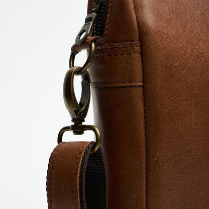 Hardware used on 15&quot; Genuine Leather Laptop Bag - Pecan | Woodstock Leather 