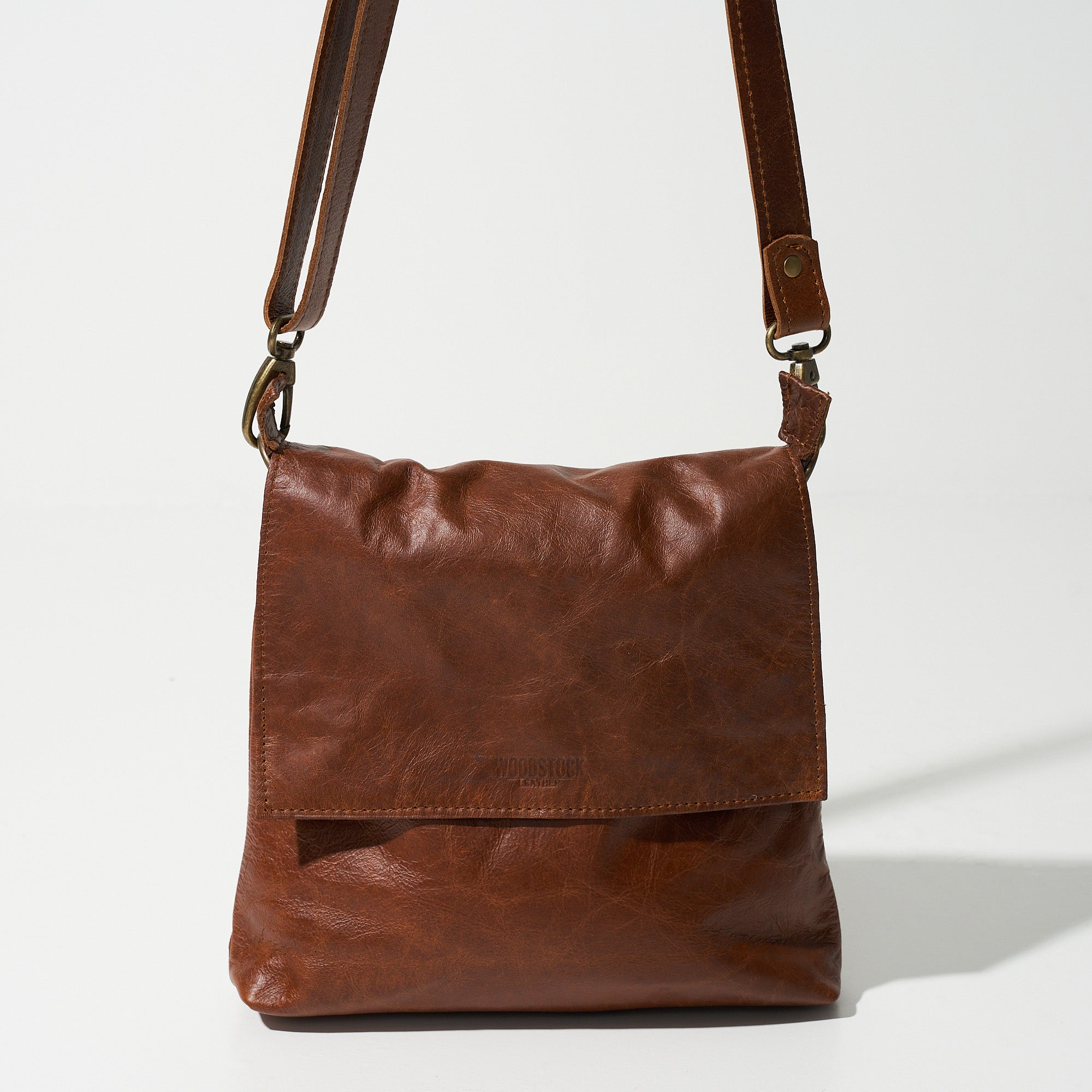 Woodstock leather best sale sling bag