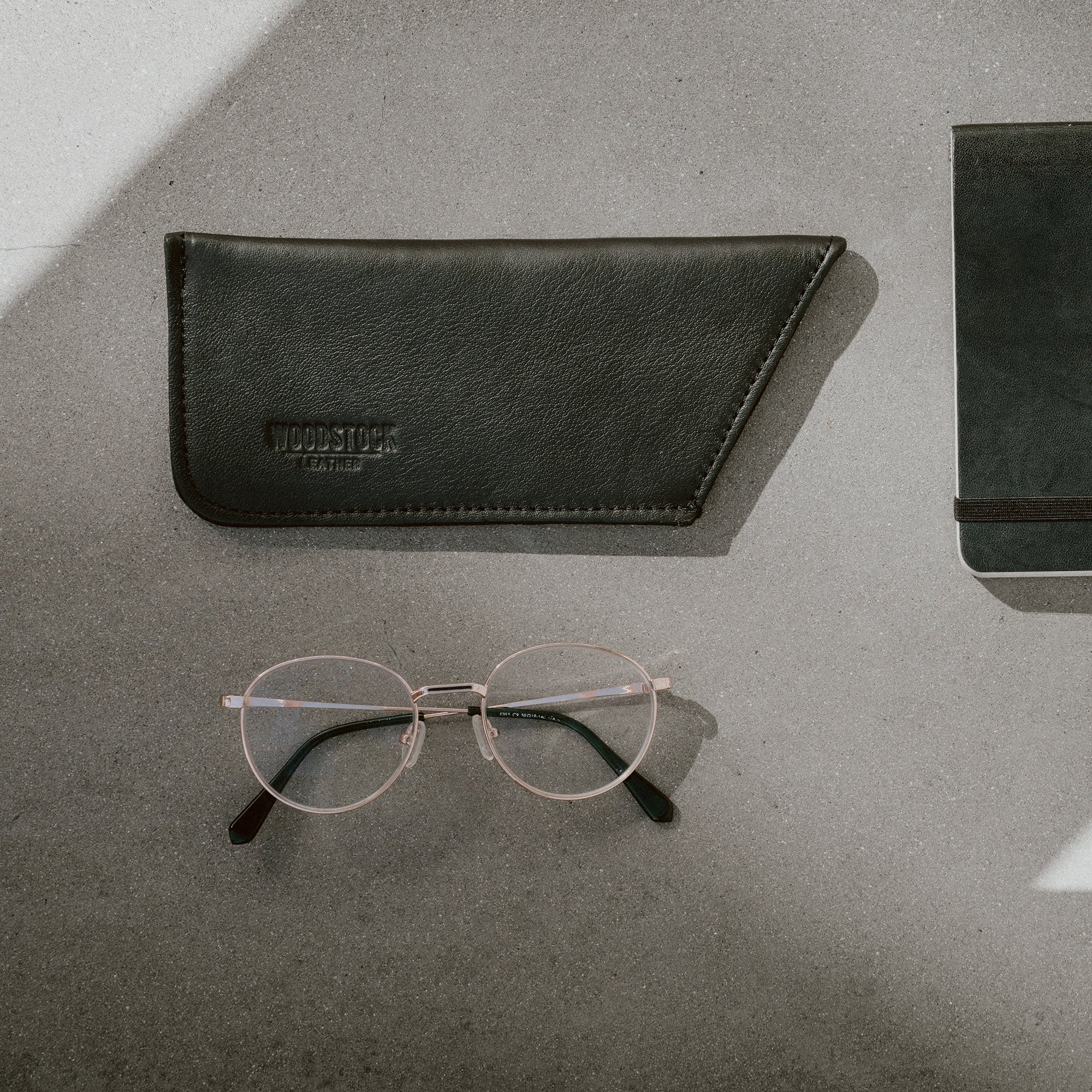 Heritage Sunglasses Pouch - Woodstock Leather